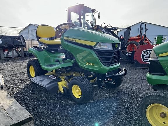 Image of John Deere X330 Image 0