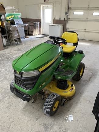 Image of John Deere X330 equipment image 2