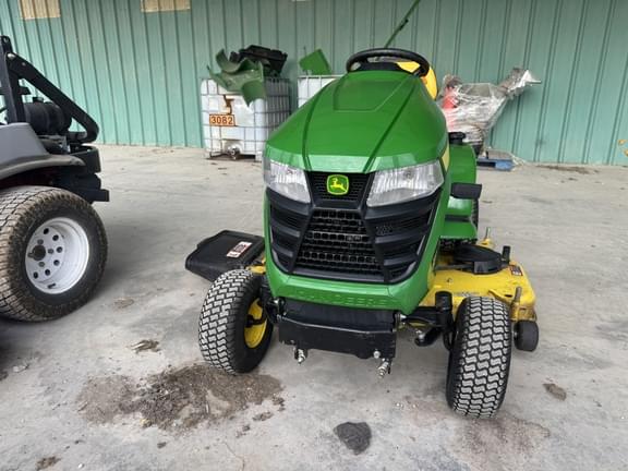 Image of John Deere X350 equipment image 3