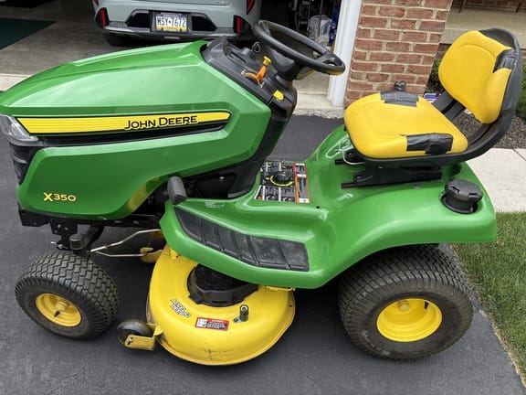 2018 John Deere X350 Equipment Image0