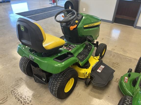 Image of John Deere X350 equipment image 4