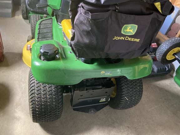 Image of John Deere X350 equipment image 2