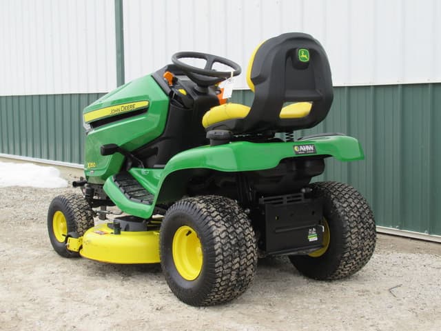 Image of John Deere X350 equipment image 4