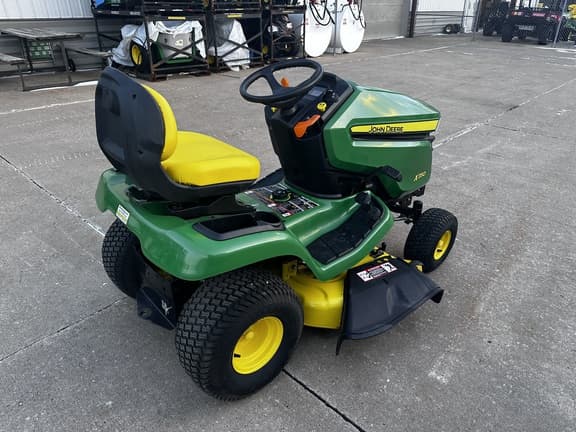 Image of John Deere X350 equipment image 4