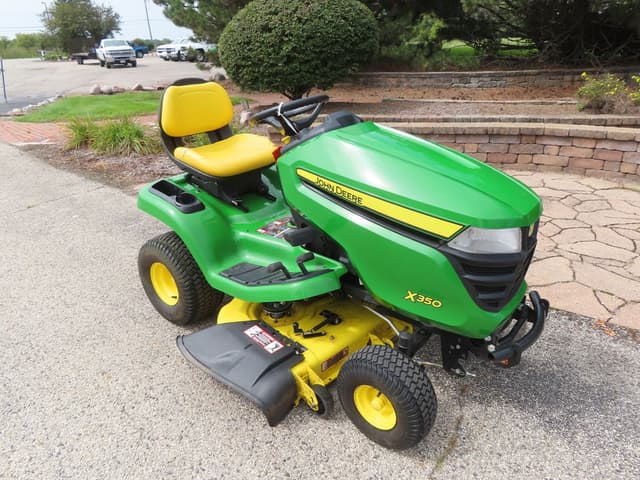 Image of John Deere X350 equipment image 1