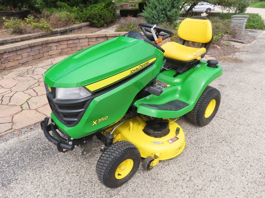2018 John Deere X350 Equipment Image0