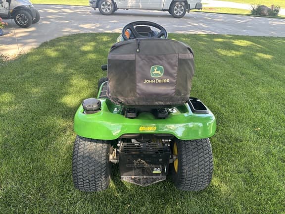 Image of John Deere X350 equipment image 3