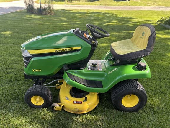 Image of John Deere X350 equipment image 1