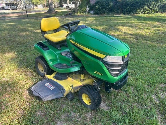 2018 John Deere X350 Equipment Image0
