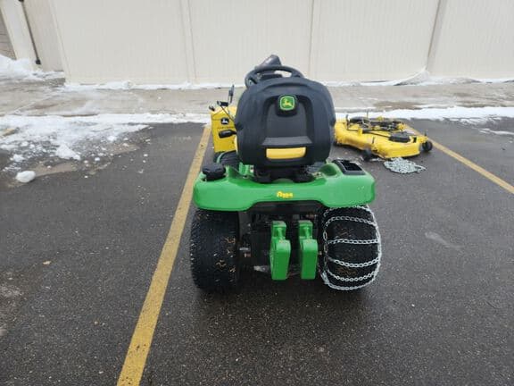 Image of John Deere X350 equipment image 2