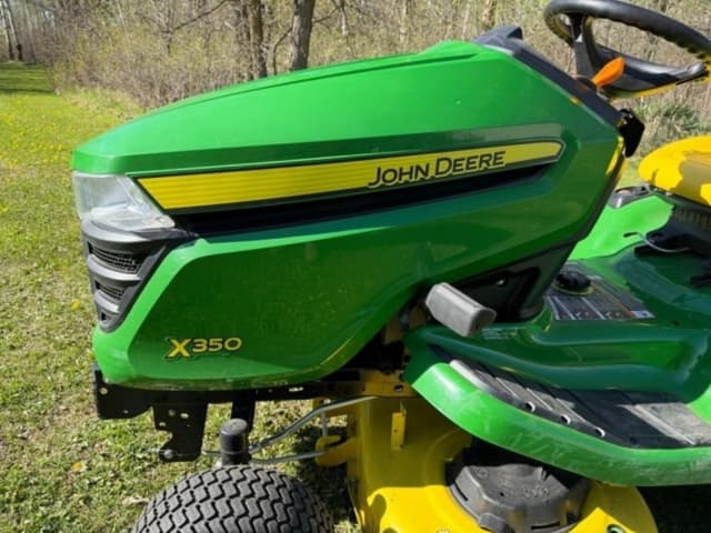 Image of John Deere X350 equipment image 1
