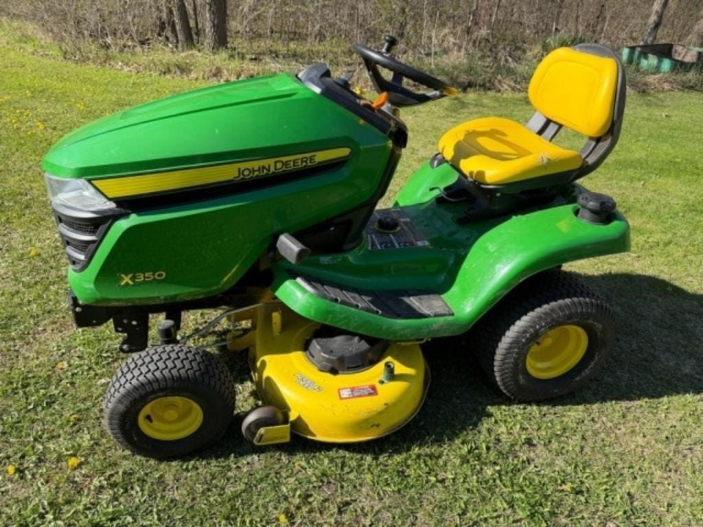 2018 John Deere X350 Equipment Image0