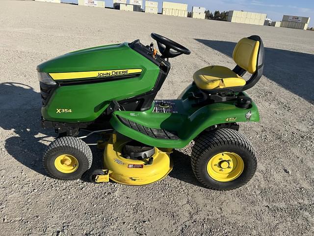 Image of John Deere X354 equipment image 4