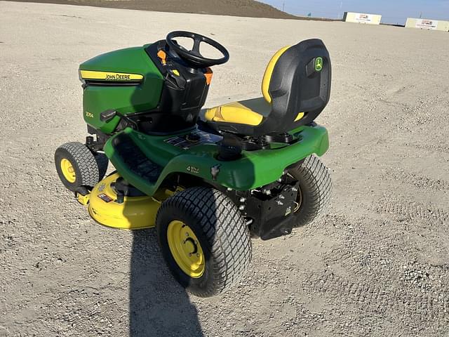 Image of John Deere X354 equipment image 3