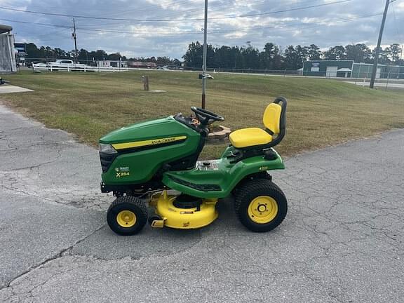 Image of John Deere X354 equipment image 1