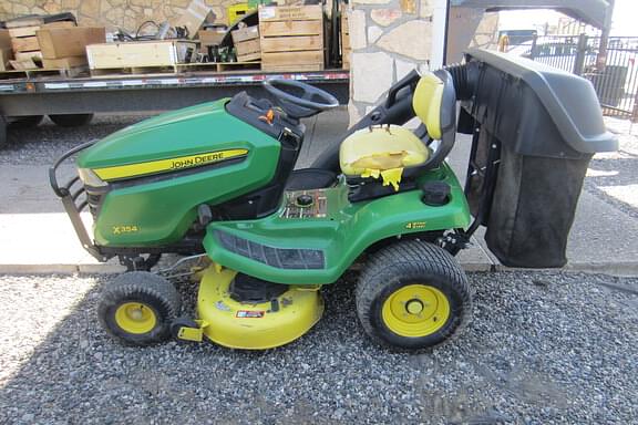 Image of John Deere X354 equipment image 1