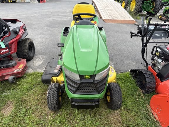 Image of John Deere X370 equipment image 4