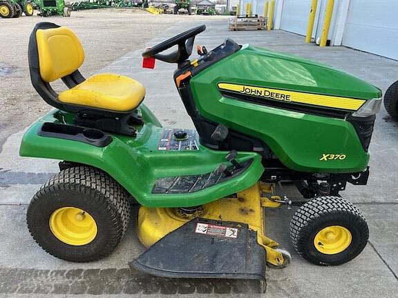 Image of John Deere X370 Primary image