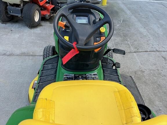 Image of John Deere X370 equipment image 4