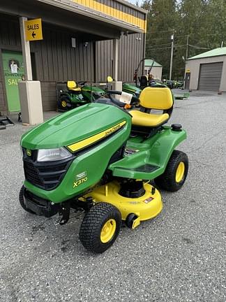 Image of John Deere X370 Primary image