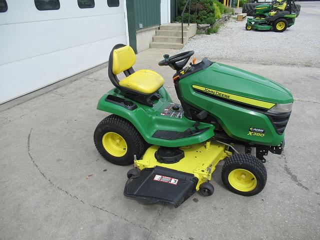 Image of John Deere X380 equipment image 4