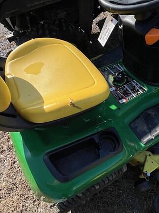 Image of John Deere X380 equipment image 3