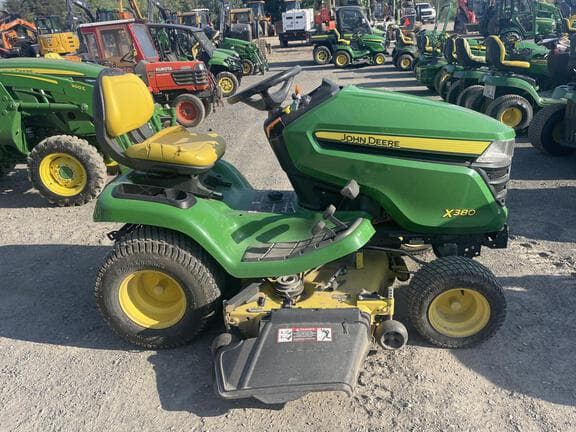 Image of John Deere X380 equipment image 4