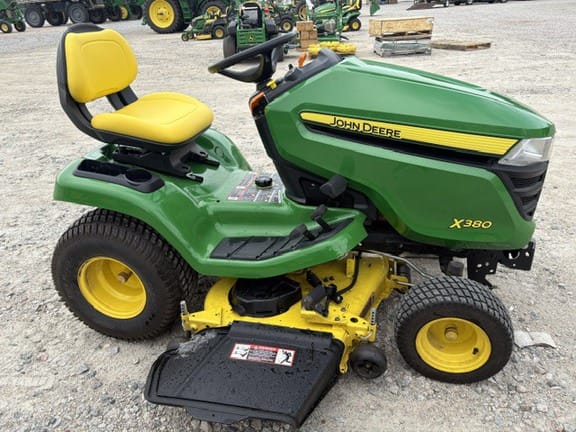 2018 John Deere X380 Equipment Image0