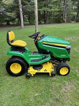 Image of John Deere X380 equipment image 3