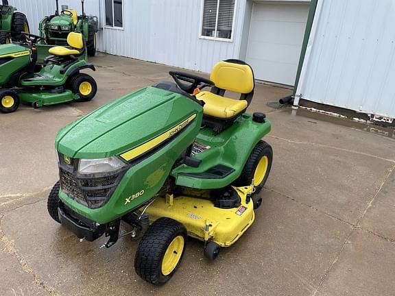 Image of John Deere X380 equipment image 1