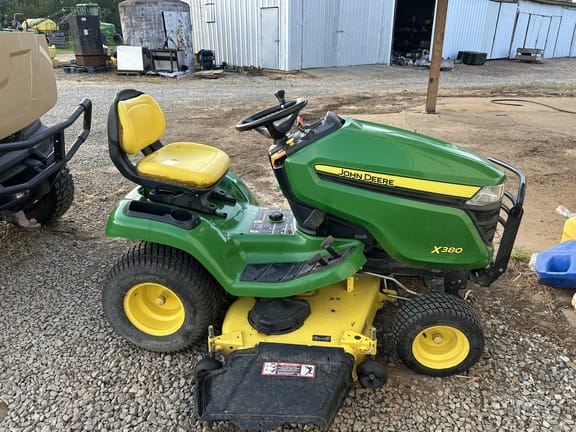 2018 John Deere X380 Equipment Image0