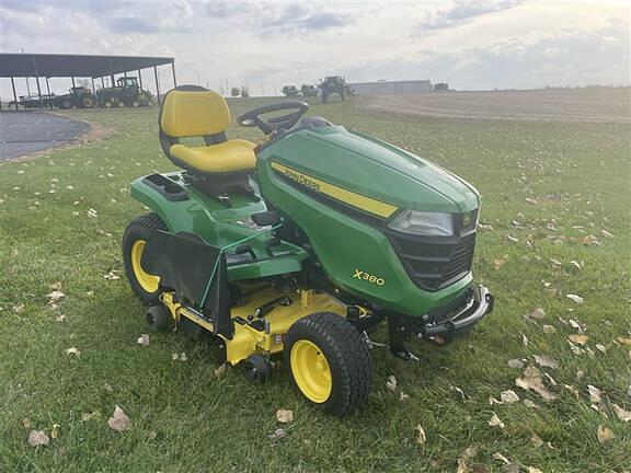 Image of John Deere X380 equipment image 3