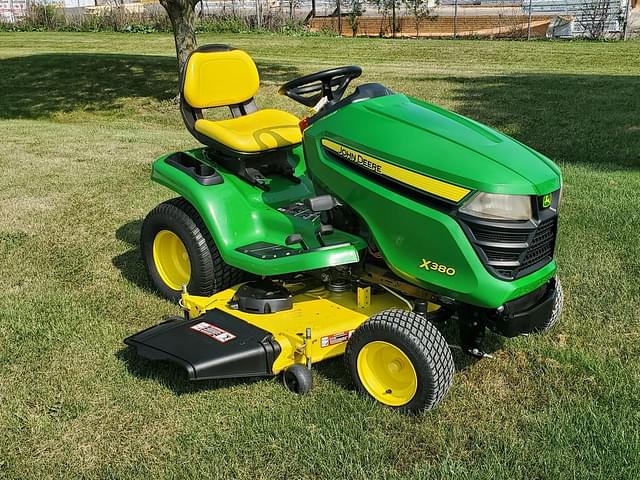 Image of John Deere X380 equipment image 3