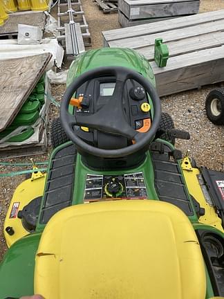 Image of John Deere X390 equipment image 4