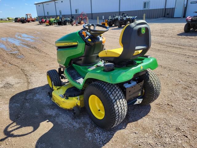 Image of John Deere X390 equipment image 3