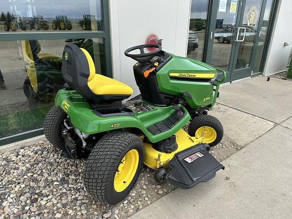 Image of John Deere X394 equipment image 1
