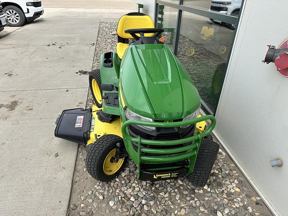 Image of John Deere X394 equipment image 2