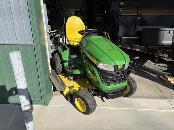 Image of John Deere X394 equipment image 2