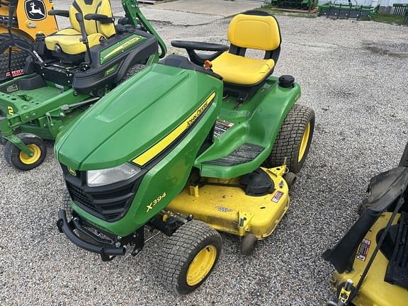 Image of John Deere X394 equipment image 1