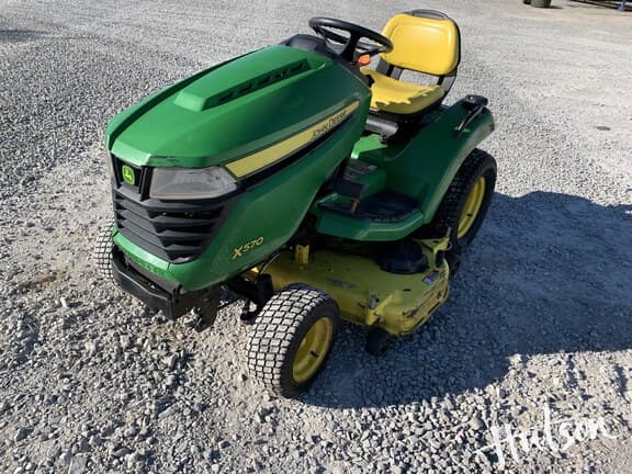 Image of John Deere X570 equipment image 1