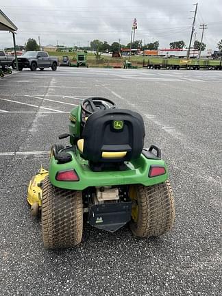 Image of John Deere X570 equipment image 3