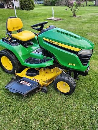 2018 John Deere X570 Equipment Image0