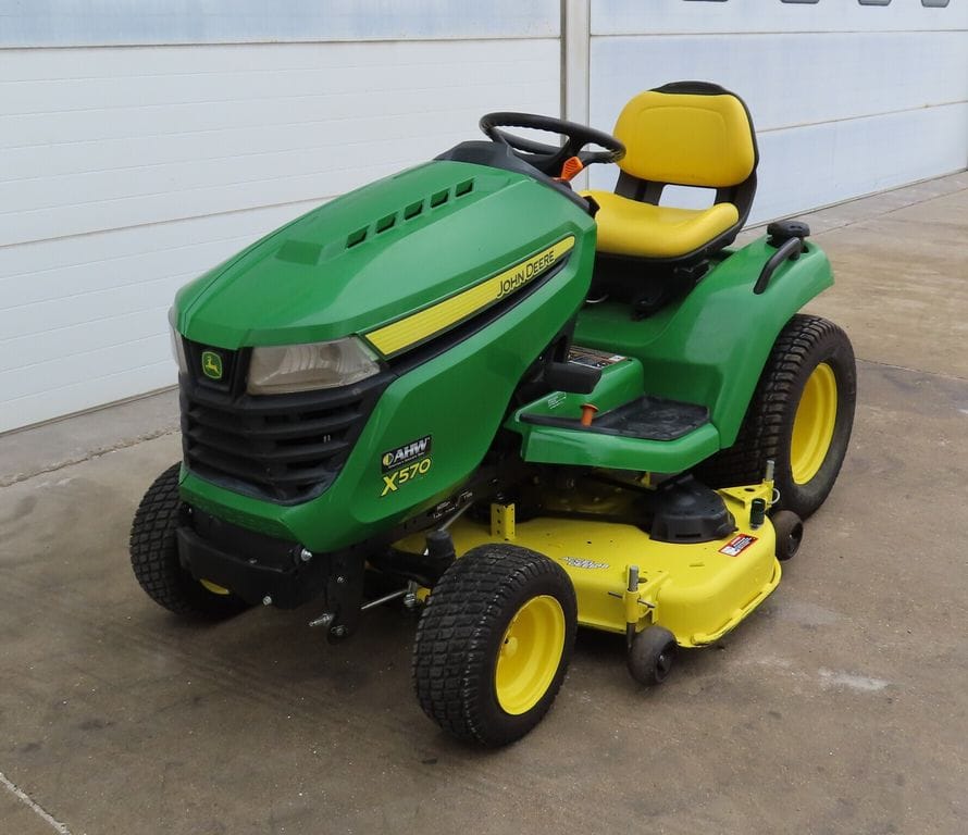 Main image John Deere X570