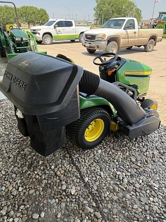 Image of John Deere X570 equipment image 4