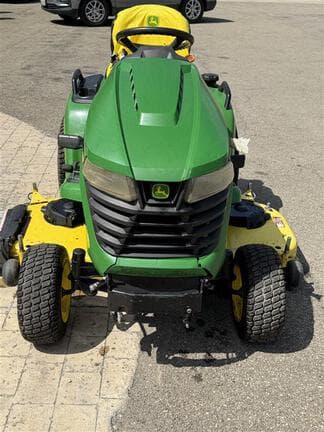 Image of John Deere X570 equipment image 3