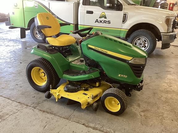 Image of John Deere X570 equipment image 2