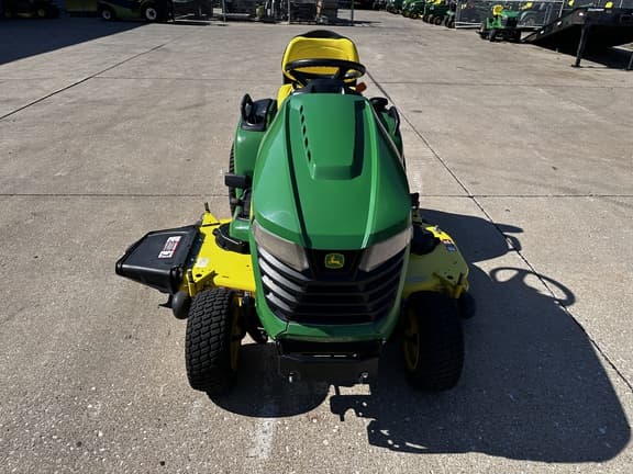 Image of John Deere X570 equipment image 1