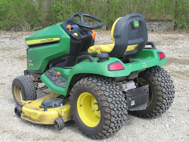 Image of John Deere X580 equipment image 2