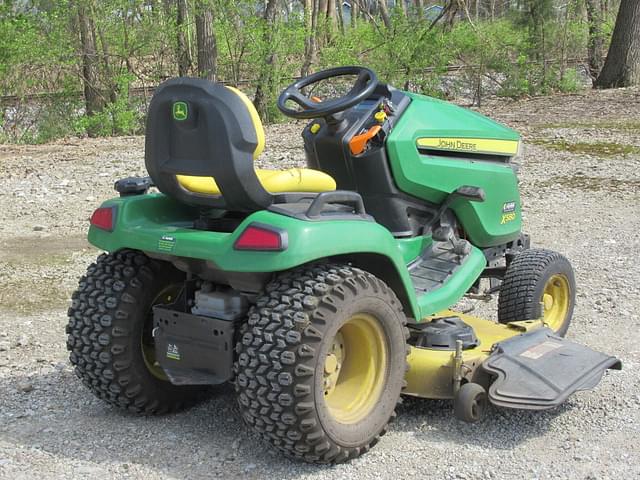 Image of John Deere X580 equipment image 4