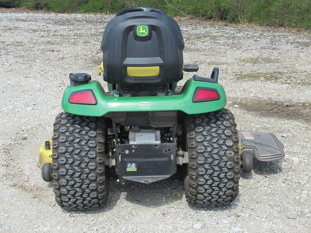 Image of John Deere X580 equipment image 3